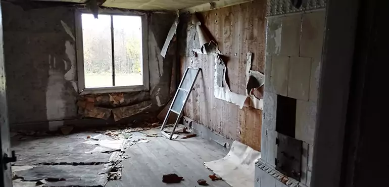 Why Selling a Distressed House Through Traditional Methods Fails in Jackson
